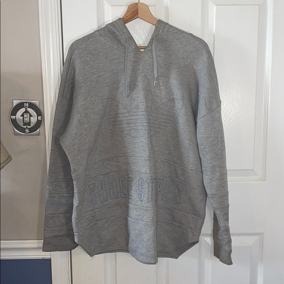 ✨Adidas Hoodie - Picture 2 of 8